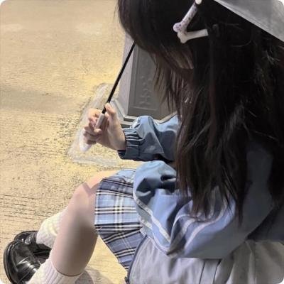 堂下何人